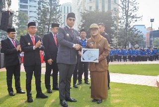 Rico Waas Apresiasi Kepling Berintegritas, Minta Aparatur Raih Kepercayaan dan Jadi Tempat Warga Menaruh Harapan