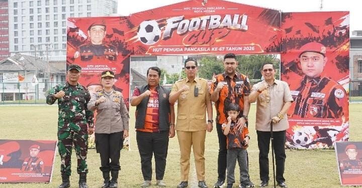 Hadiri Pembukaan Turnamen Football Cup Hut ke-67 Pemuda Pancasila, Wali Kota Medan : Tunjukkan Semangat Sportivitas dan Kekeluargaan