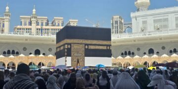Pastikan Jemaah Umrah Indonesia Aman, Kemenhaj Imbau Tingkatkan Kewaspadaan di Tengah Situasi Timur Tengah
