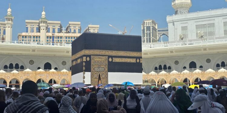 Pastikan Jemaah Umrah Indonesia Aman, Kemenhaj Imbau Tingkatkan Kewaspadaan di Tengah Situasi Timur Tengah